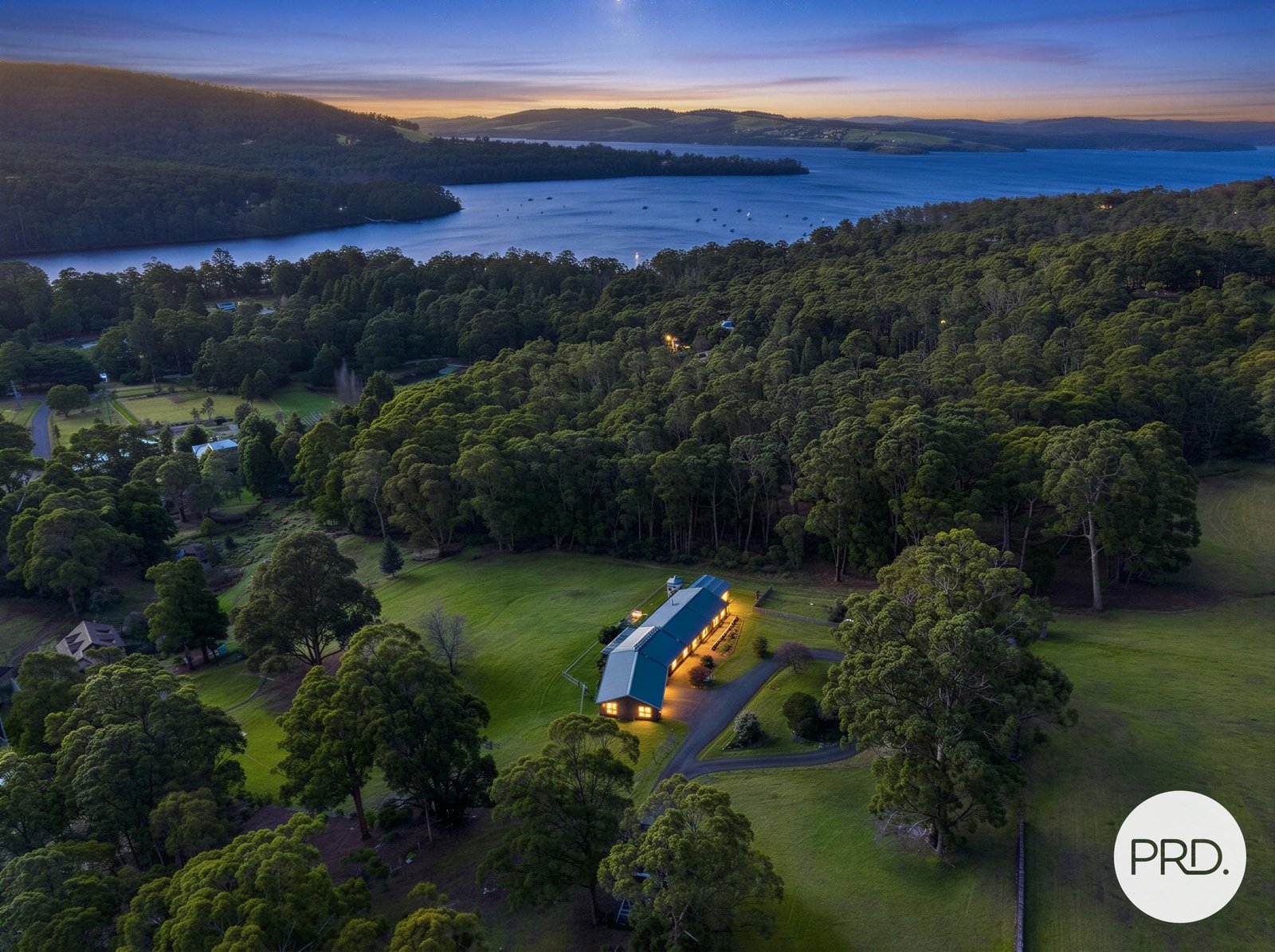 33 Mathinna Road OYSTER COVE 31