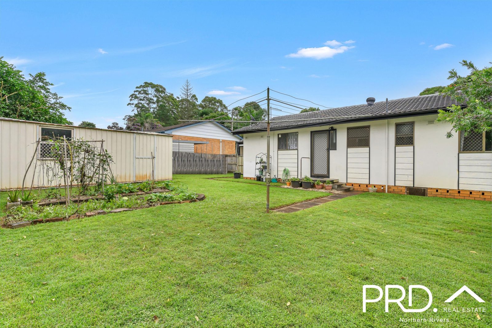 33 McDermott Avenue GOONELLABAH 11