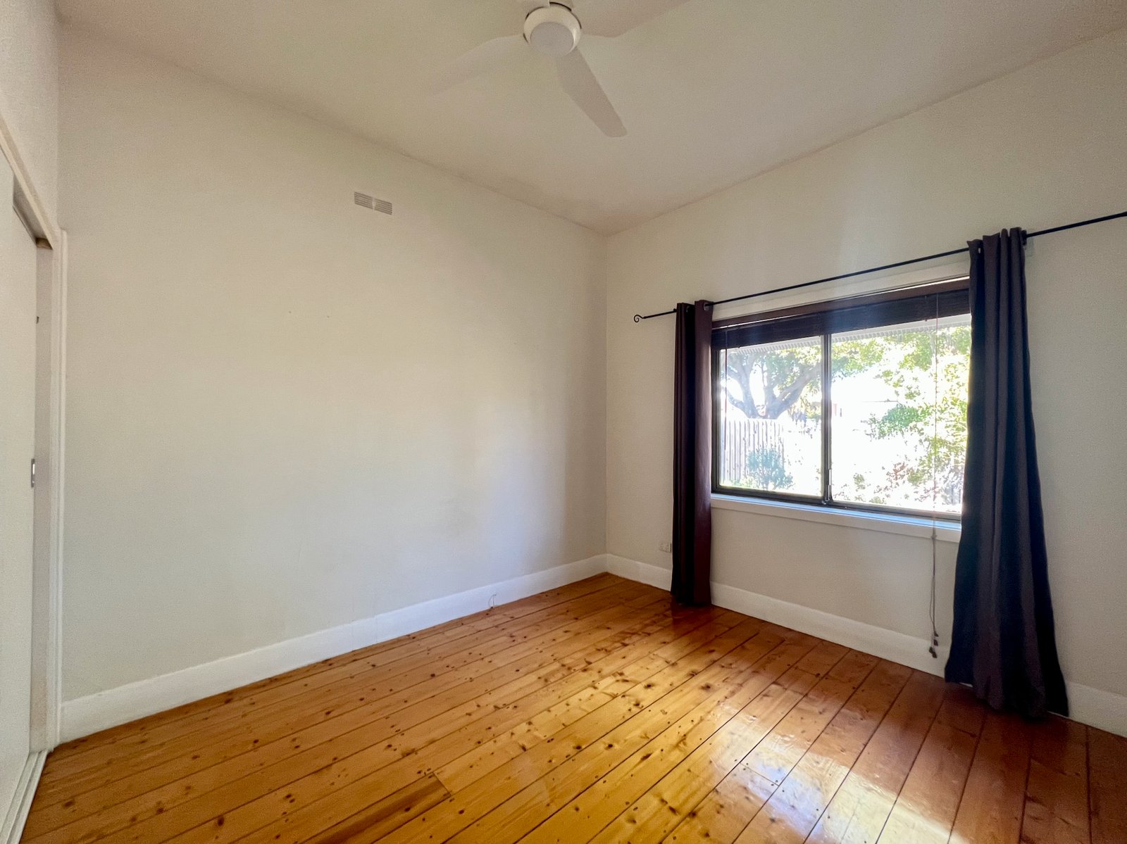 Gallery: 33 McDonald Street