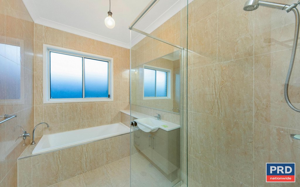 33 Mcfarlane Road EDMONDSON PARK 6