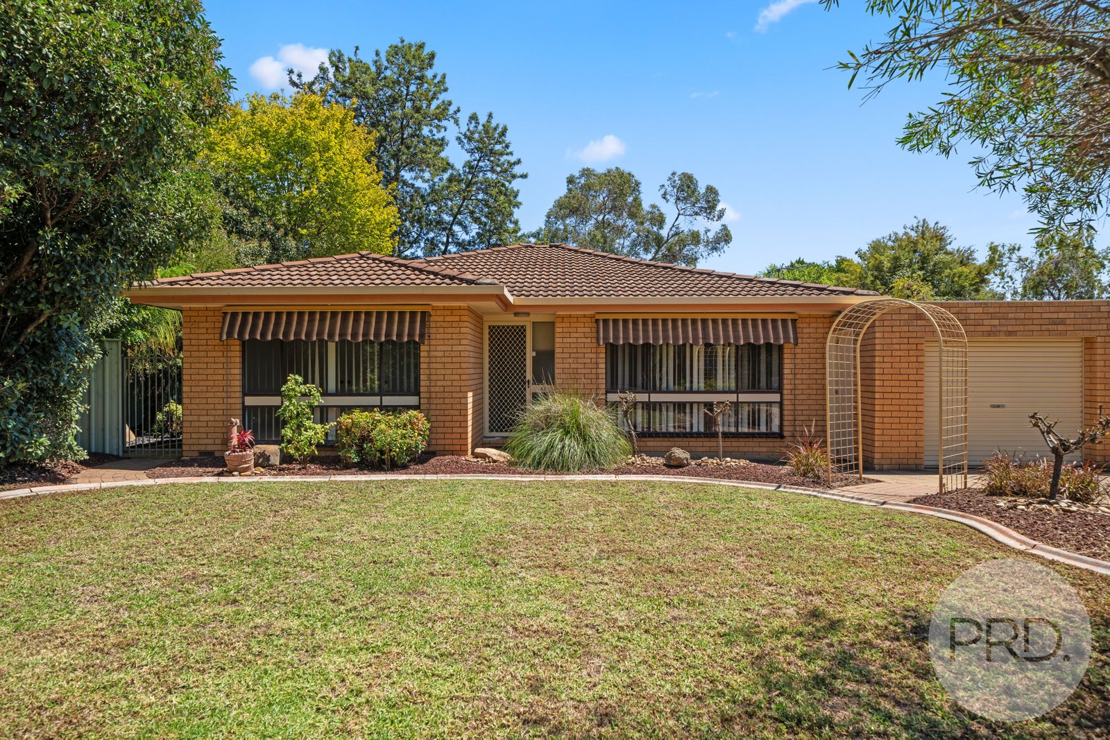 33 Melkin Avenue GLENFIELD PARK 2