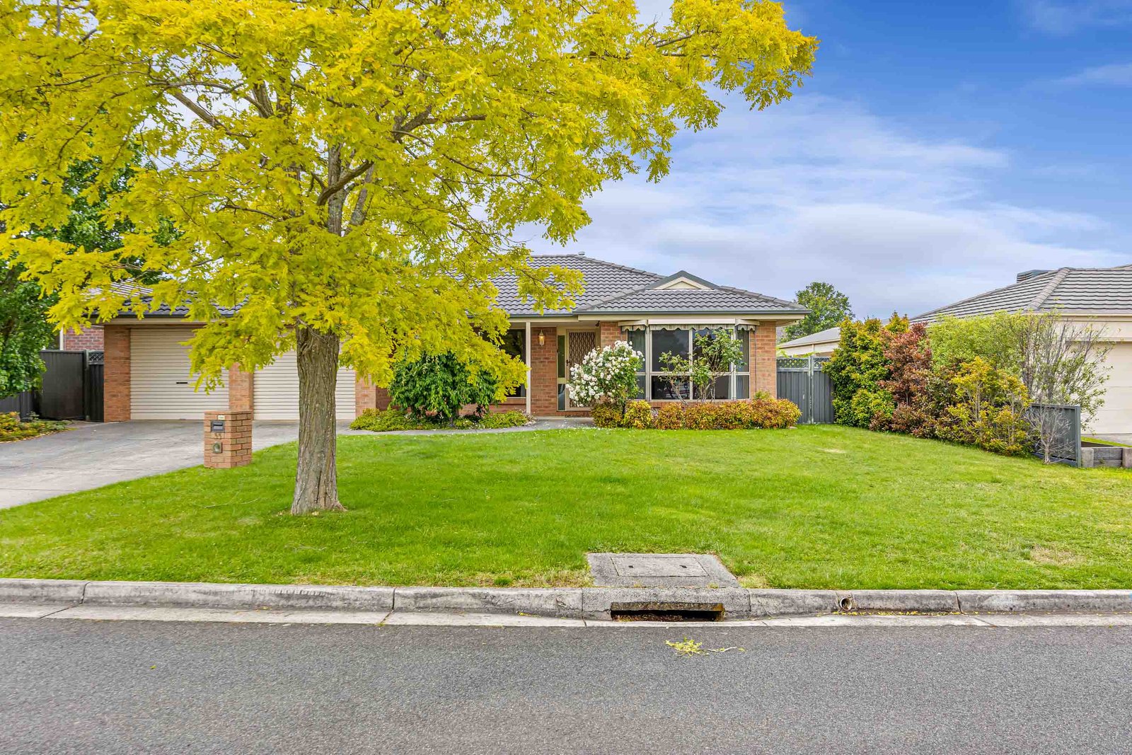 Gallery: 33 Merino Drive