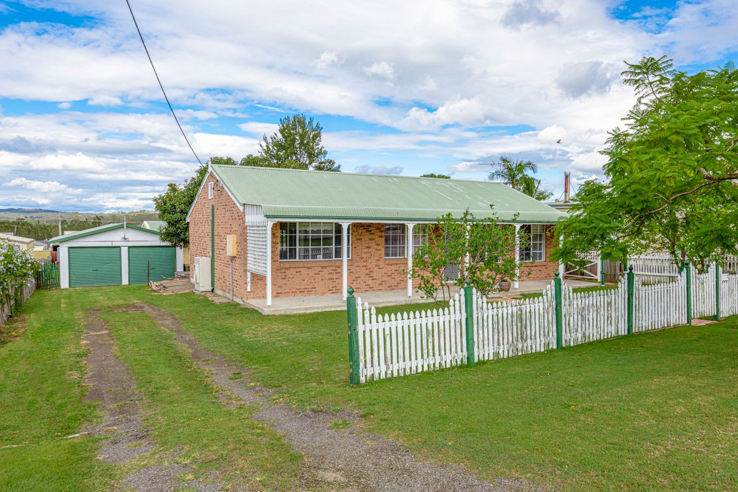 33 Middle Street EAST BRANXTON 1