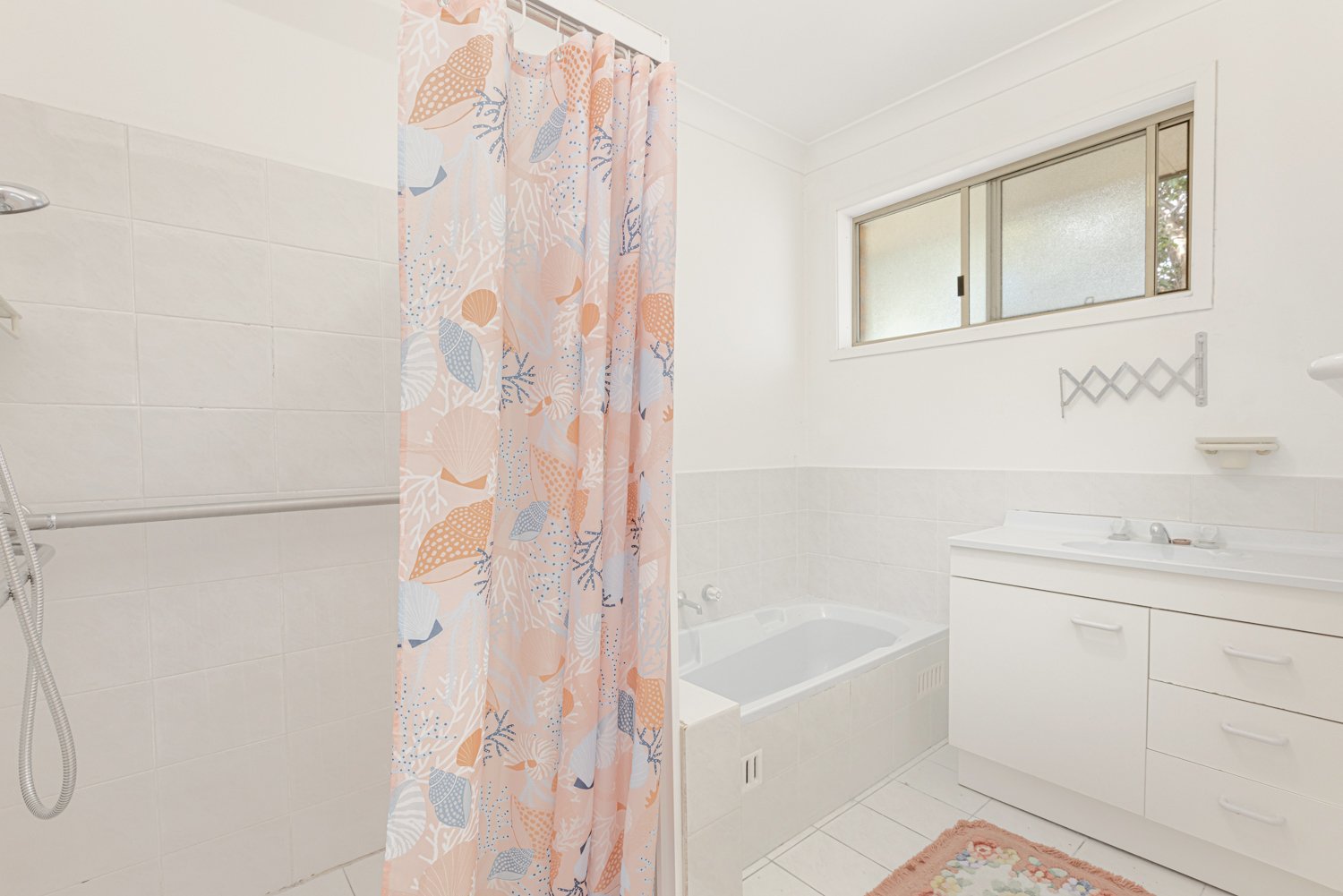 33 Middle Street EAST BRANXTON 17