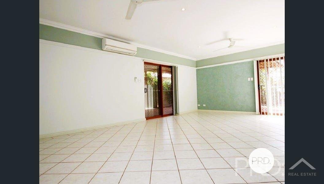 33 Middleton Way NICKOL 2