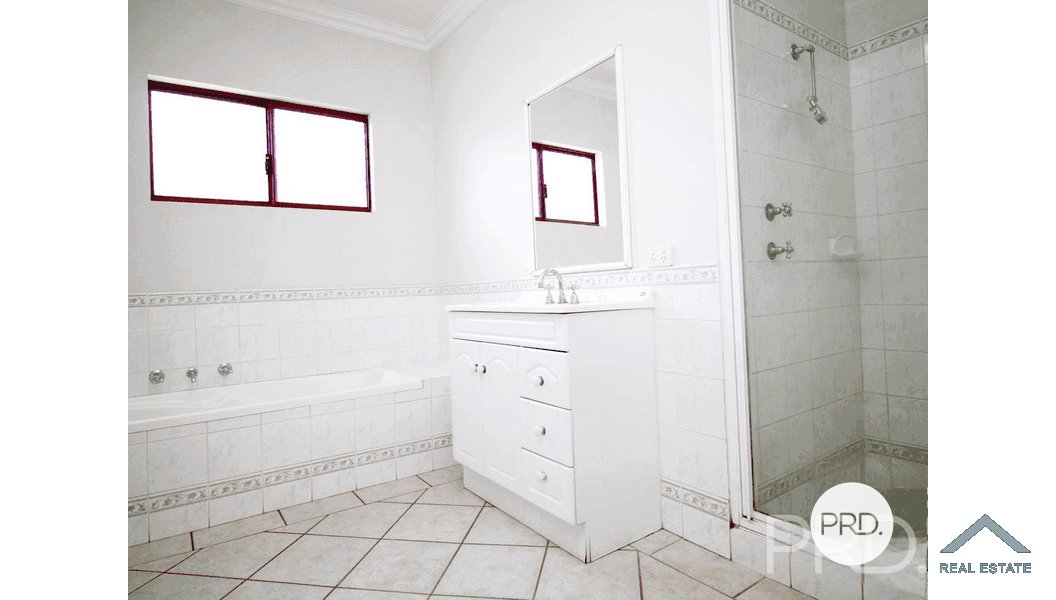 33 Middleton Way NICKOL 6