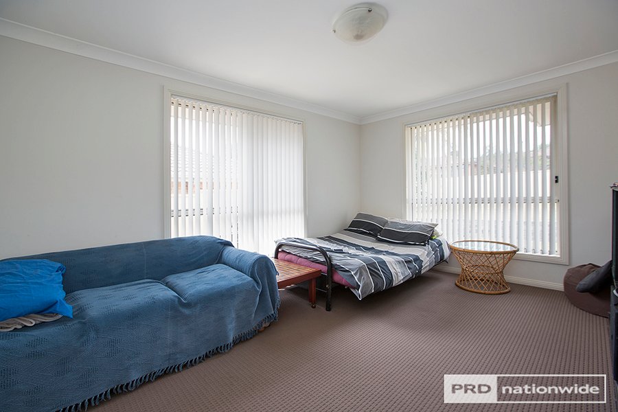 33 Milburn Road TAMWORTH 4