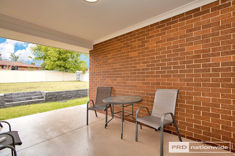 33 Milburn Road TAMWORTH 10