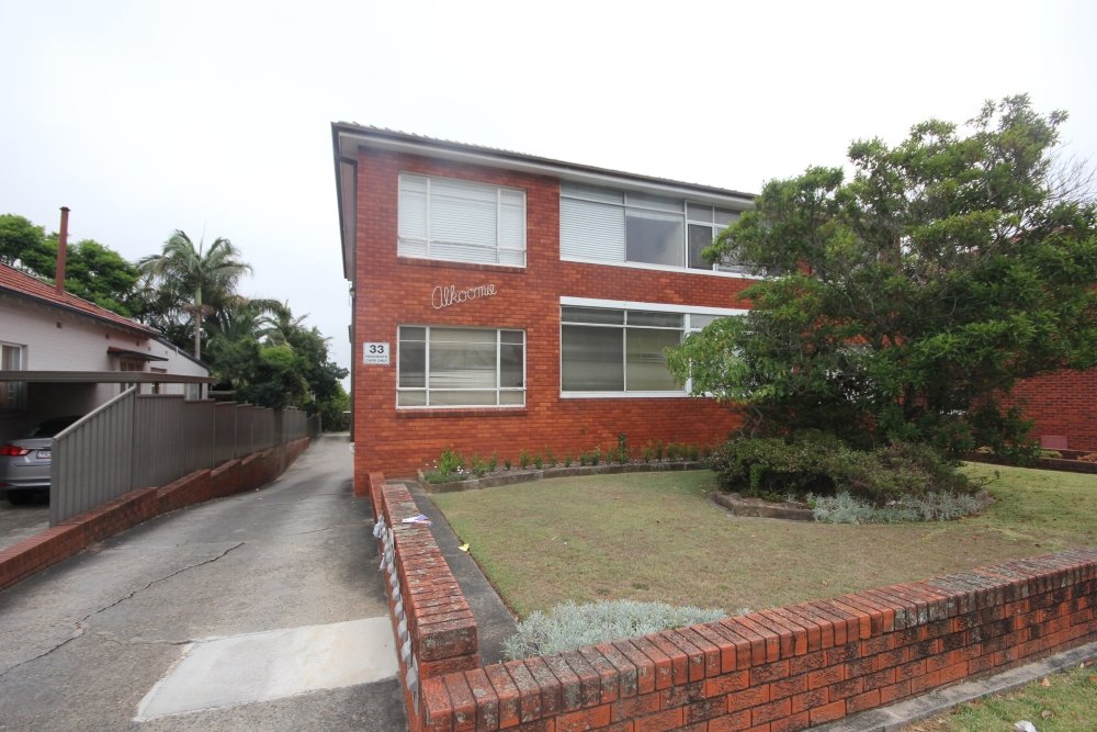 33 Monomeeth Street BEXLEY 1