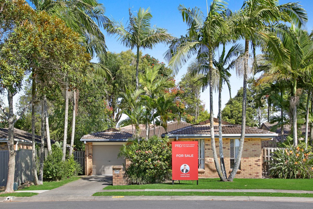 33 Montezuma Drive BURLEIGH WATERS 1