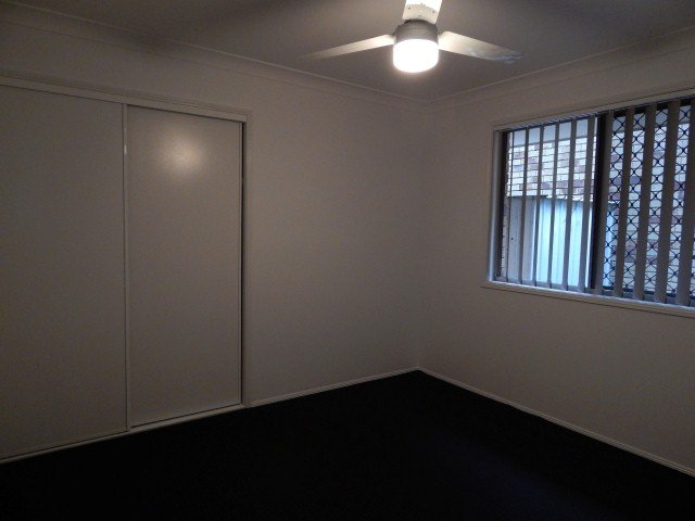 33 Montezuma Drive BURLEIGH WATERS 6