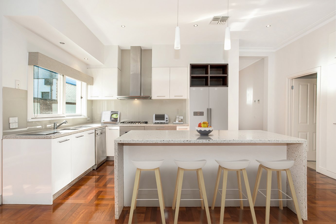 Real Estate and Property in 33 Moore Street, Caulfield South, VIC