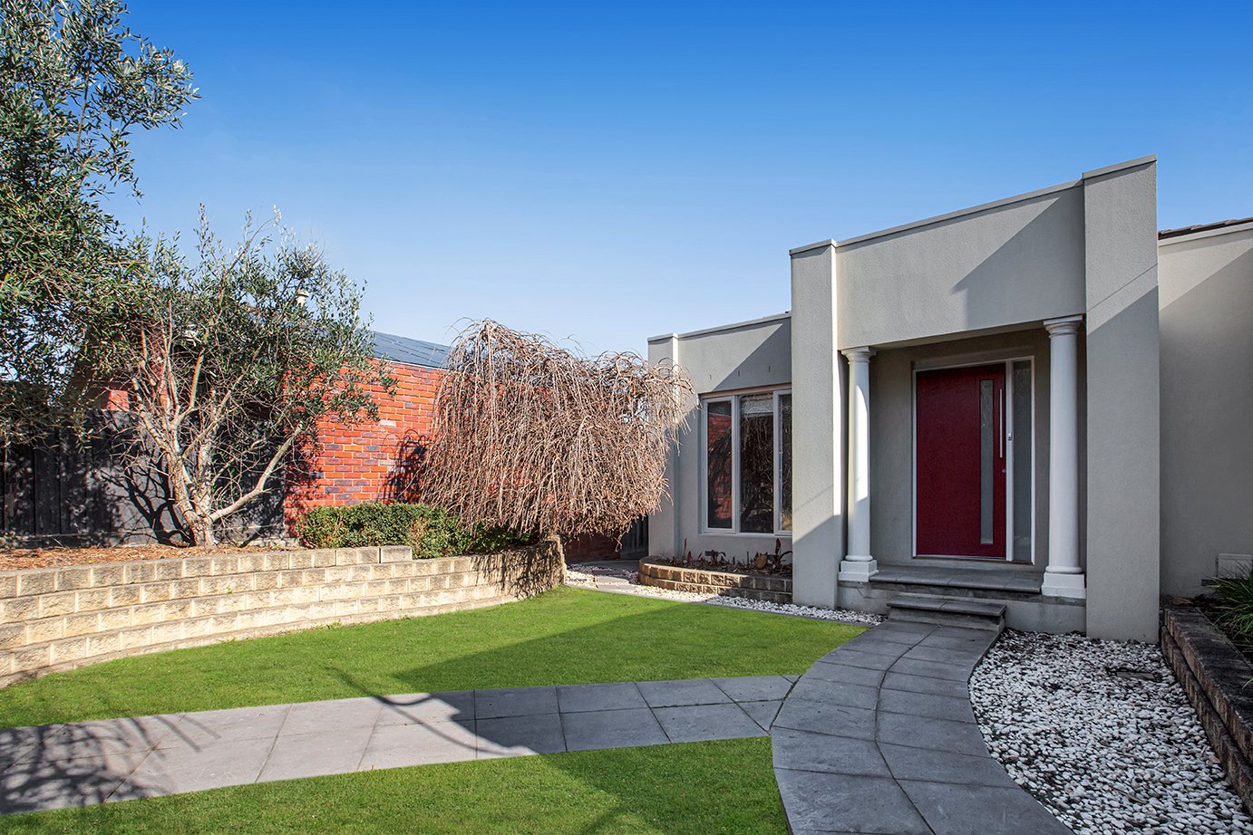 Real Estate and Property in 33 Moore Street, Caulfield South, VIC