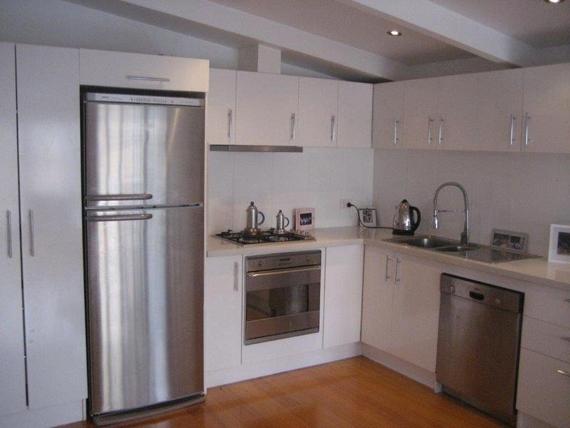 Gallery: 33 Mountain Street