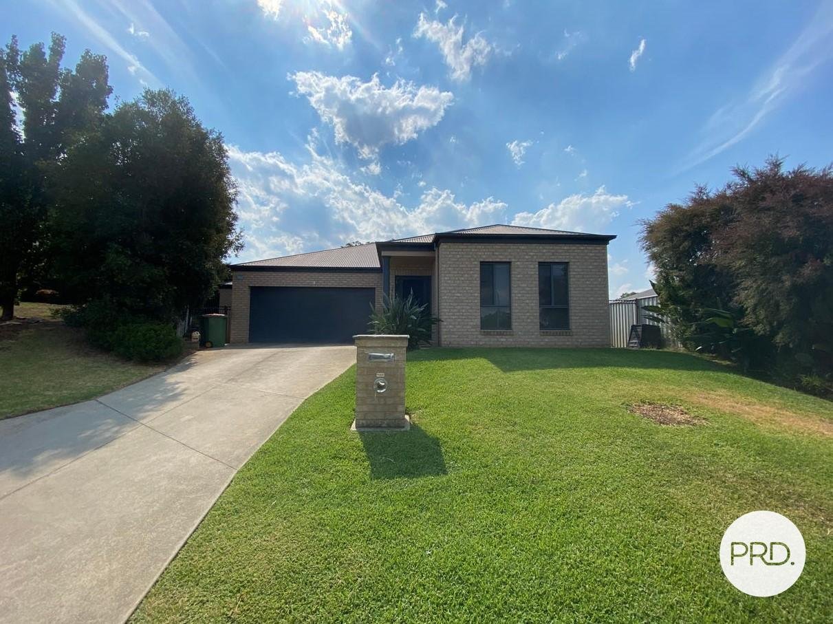33 Mountain Way LAVINGTON 1