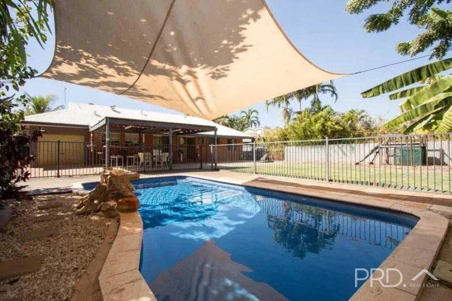 33 Nightingall Drive CABLE BEACH 1