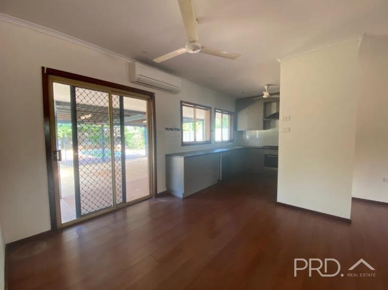 33 Nightingall Drive CABLE BEACH 4