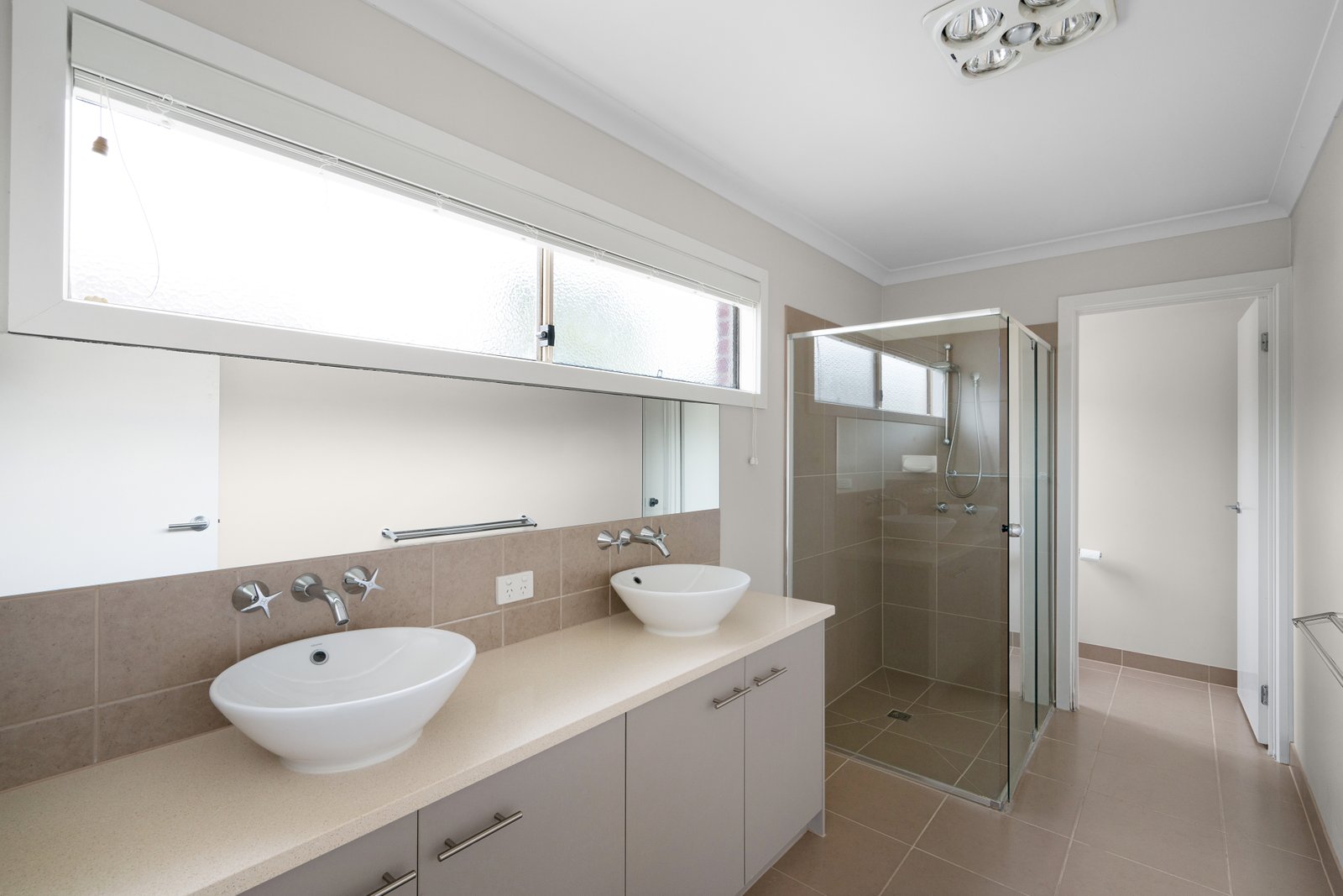 Real Estate and Property in 33 Northam Road, Wantirna, VIC