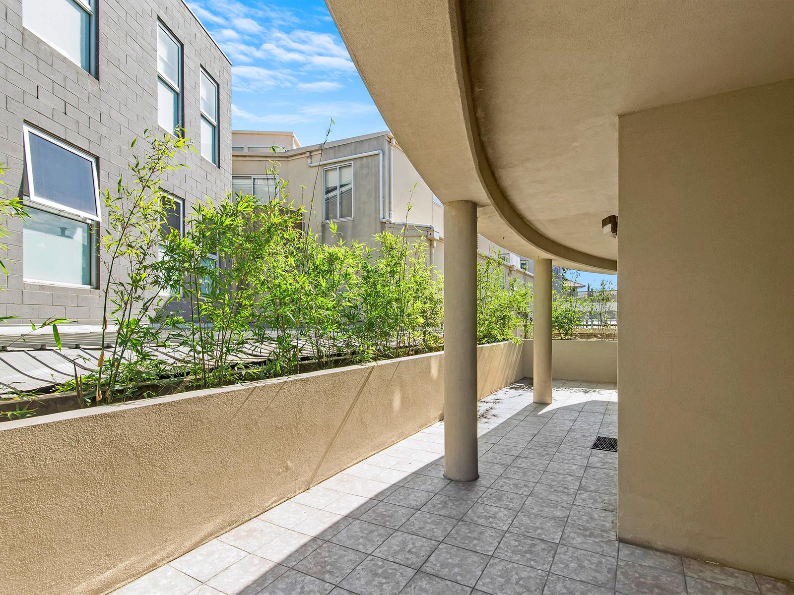 Gallery: 3/3 Ormond Esplanade