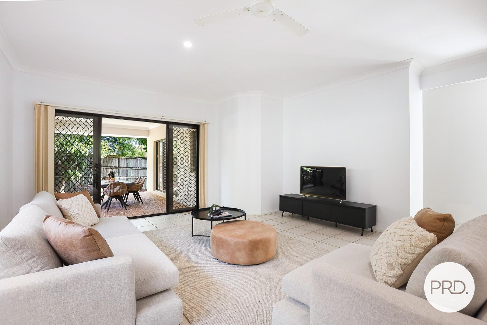 33 Palma Crescent VARSITY LAKES 5