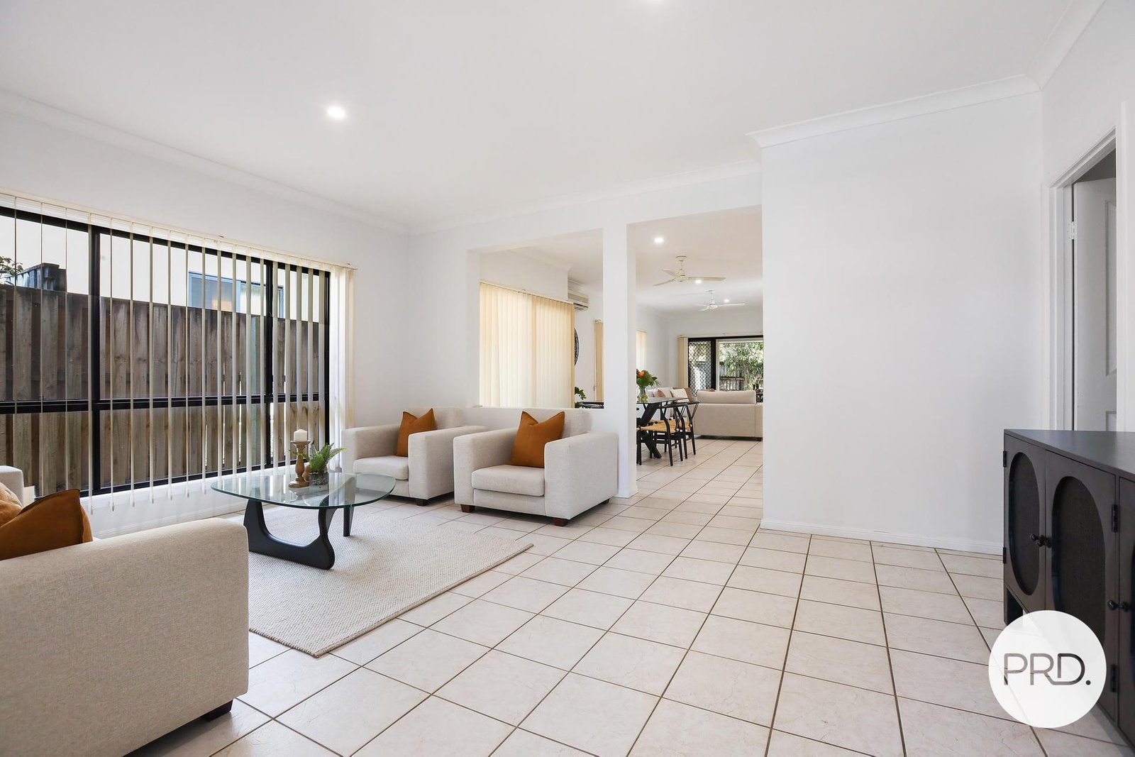 33 Palma Crescent VARSITY LAKES 8