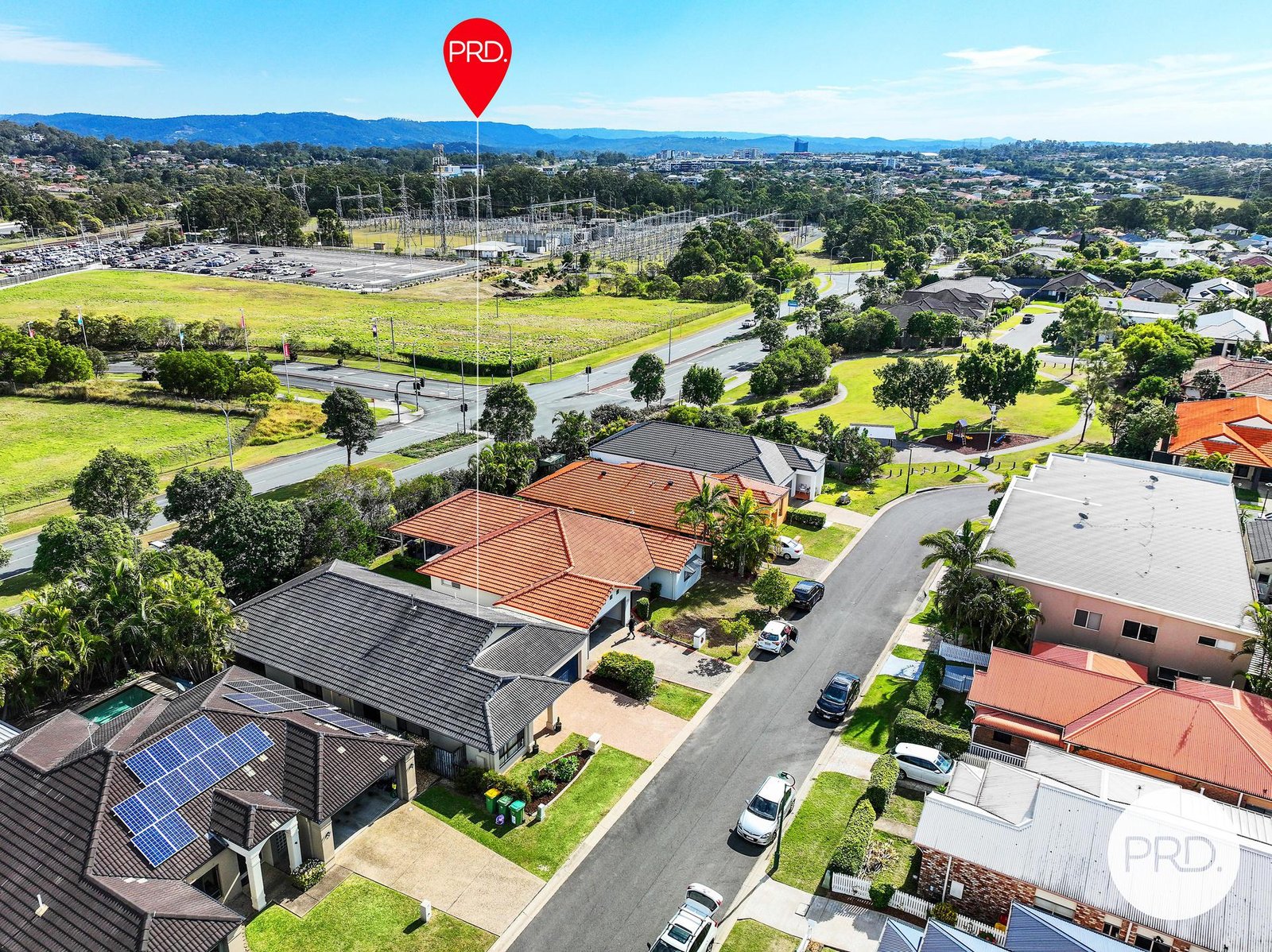 33 Palma Crescent VARSITY LAKES 10