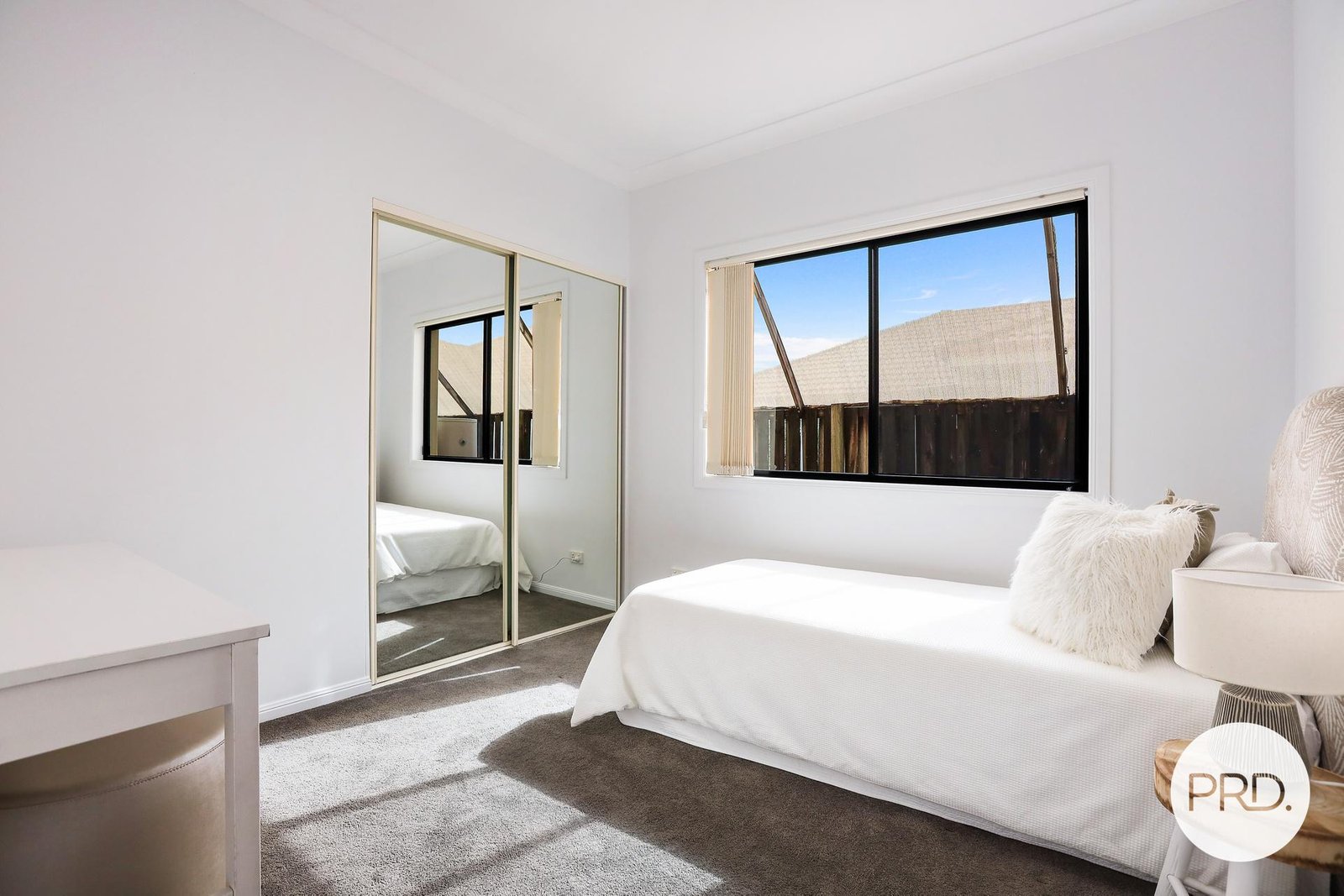 33 Palma Crescent VARSITY LAKES 15