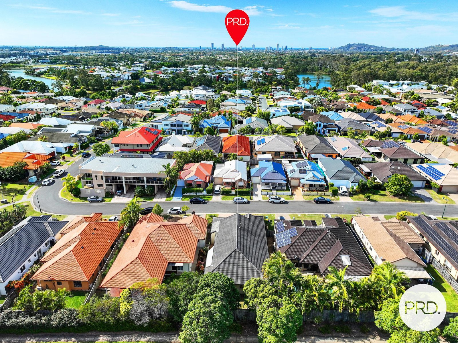 33 Palma Crescent VARSITY LAKES 19