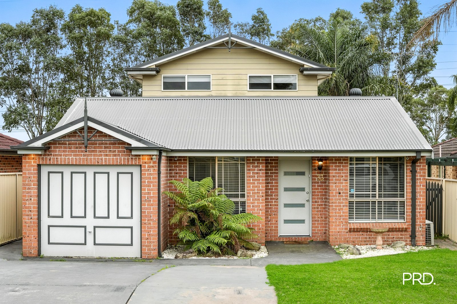 33 Pardalote Place Glenmore Park 1