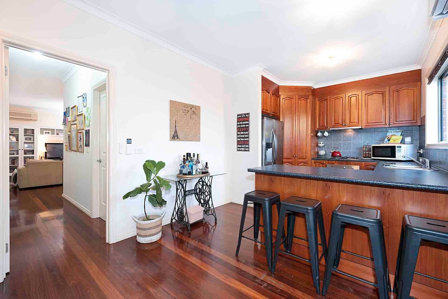 Gallery: 3/3 Park Crescent