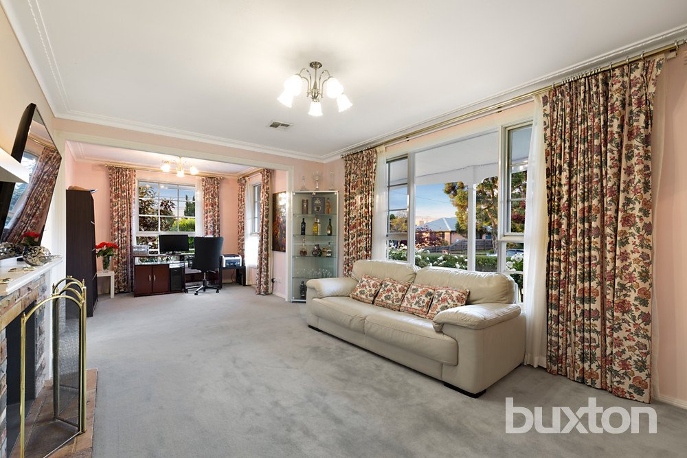 Gallery: 33 Pasadena Crescent