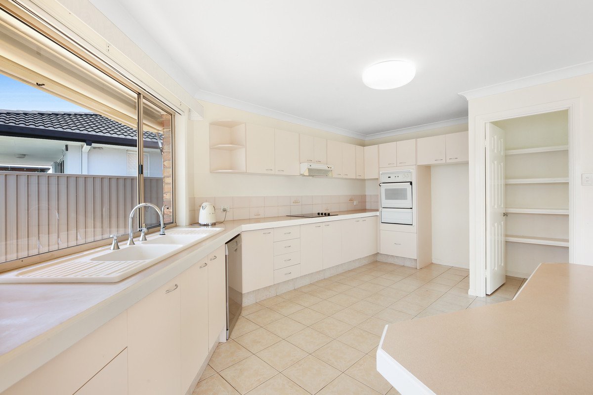 33 Pintail Crescent Burleigh Waters 7