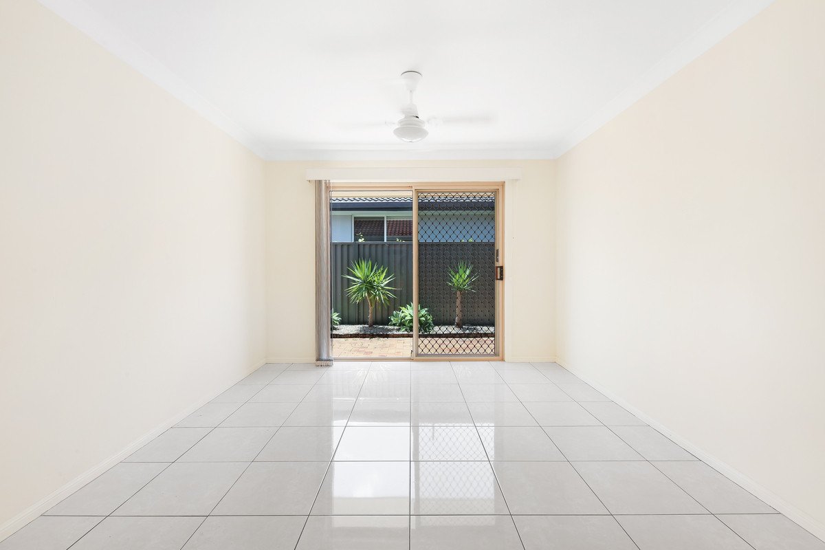 33 Pintail Crescent Burleigh Waters 16