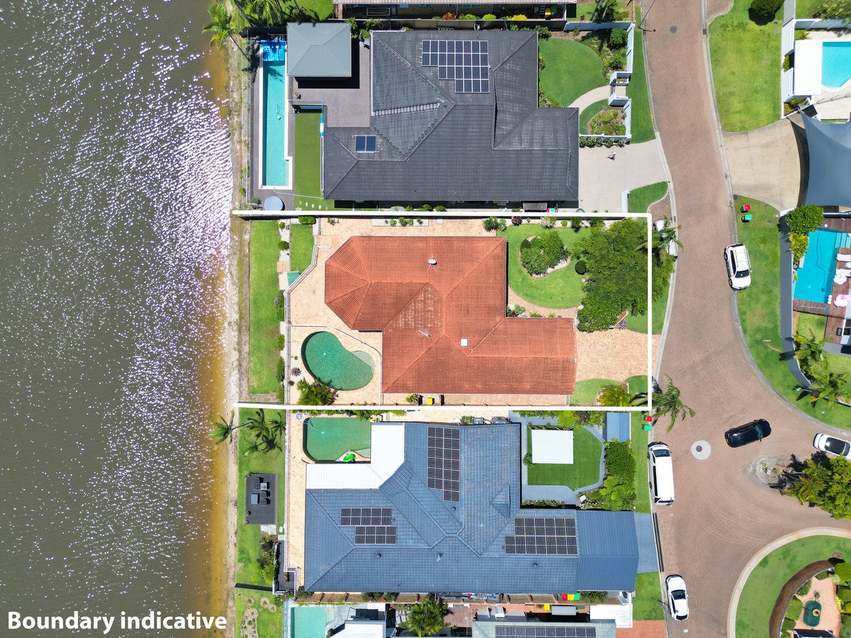 33 Pintail Crescent Burleigh Waters 27