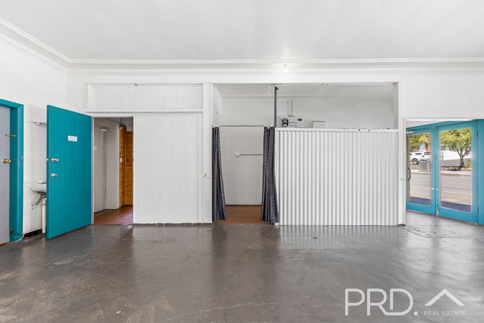 33 Pioneer Street BATLOW 2