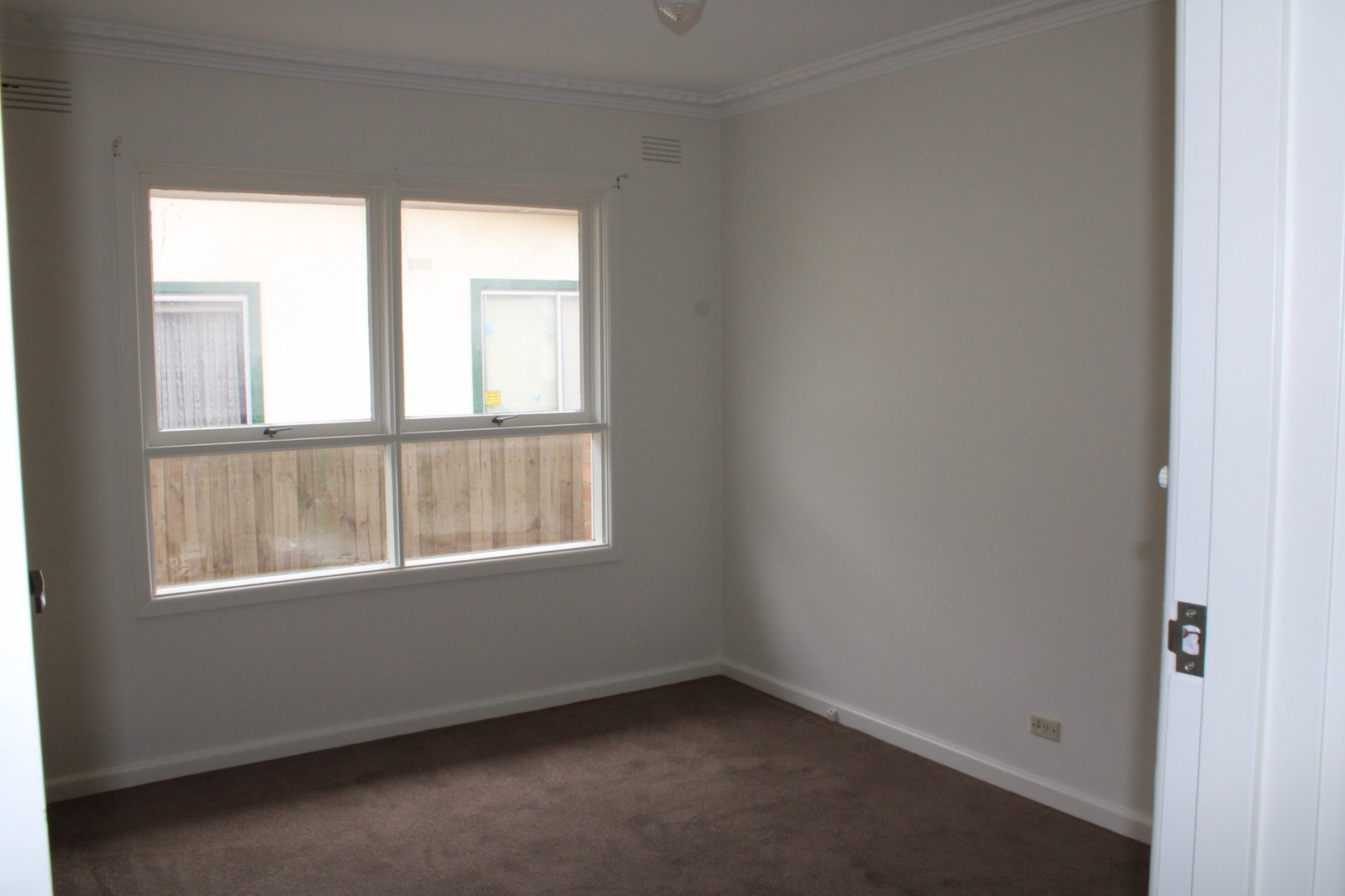Gallery: 33 Poplar Street