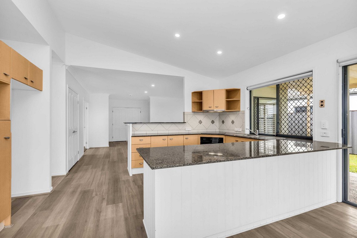 33 Prospect Court Robina 2