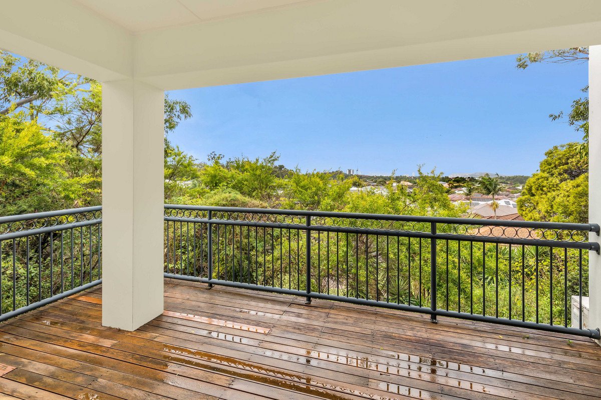 33 Prospect Court Robina 5