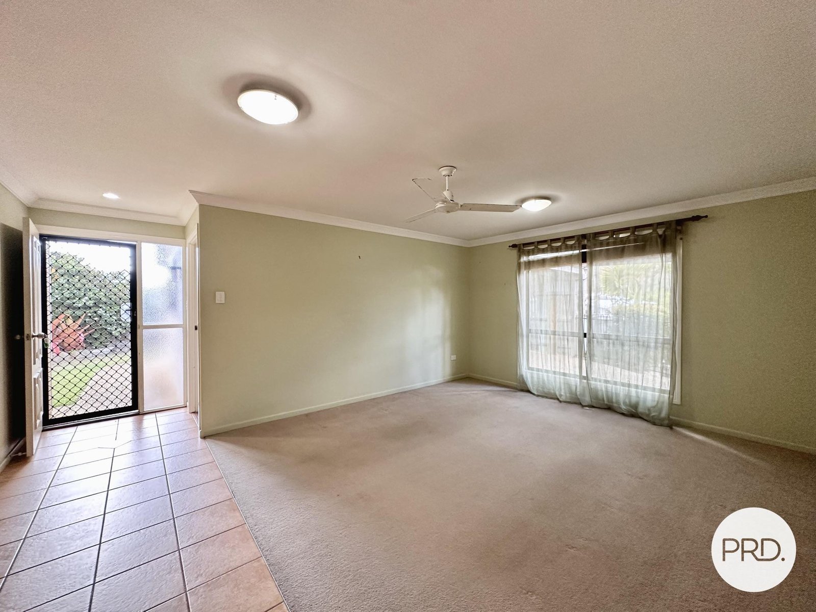 33 PRYDE Street TANNUM SANDS 4