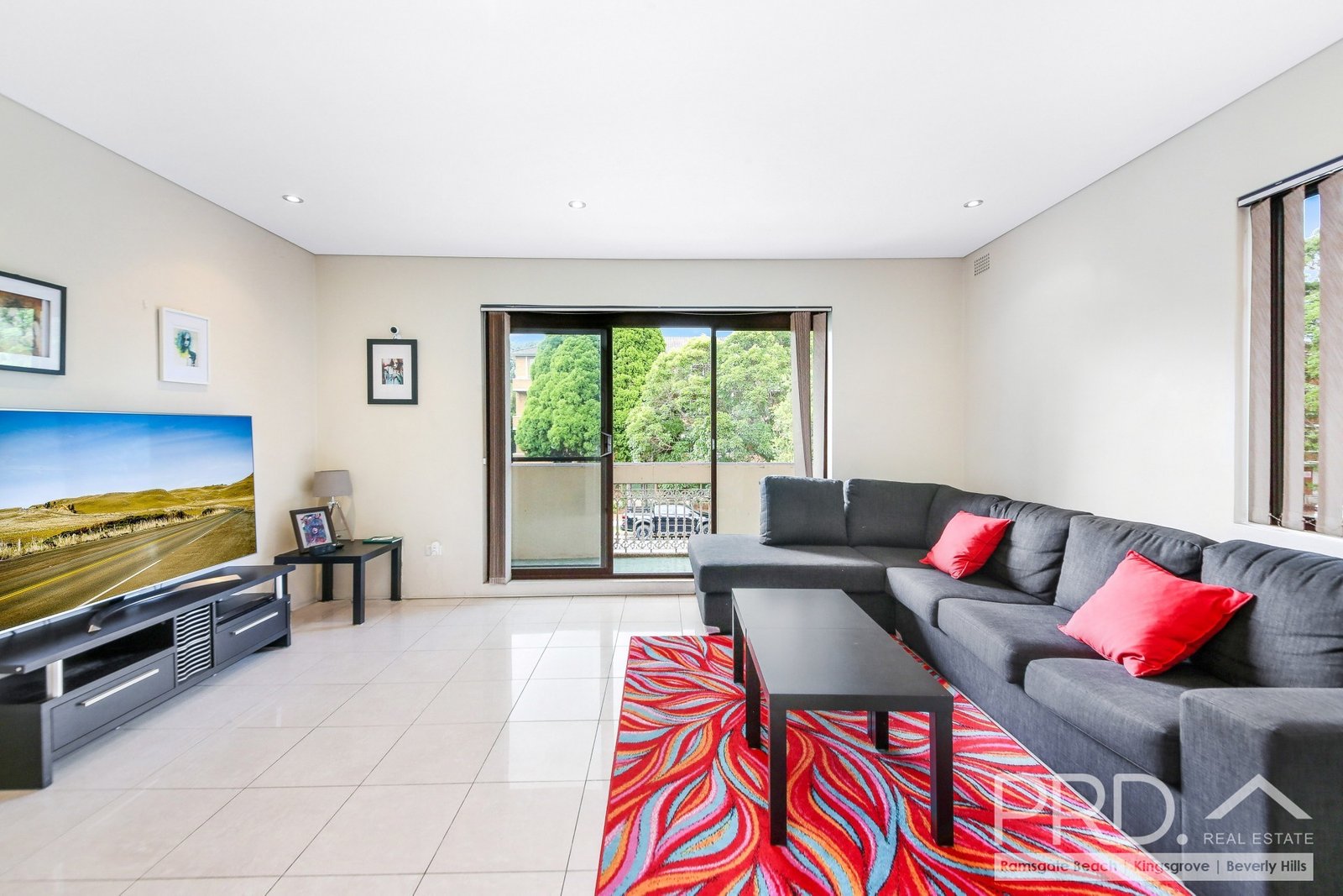 3/3 Queens Road BRIGHTON LE SANDS 2