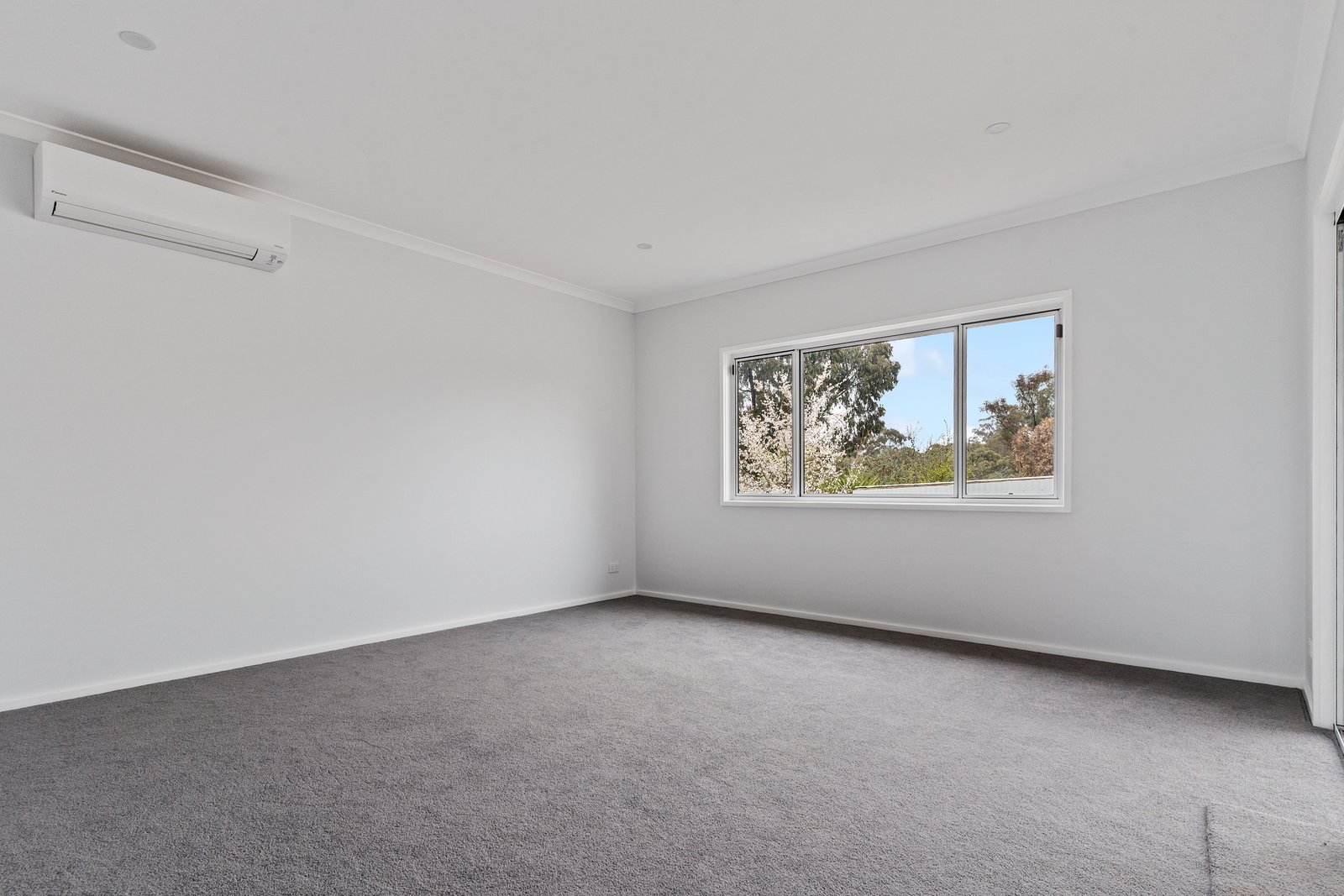33 Railway Street KANGAROO FLAT 3