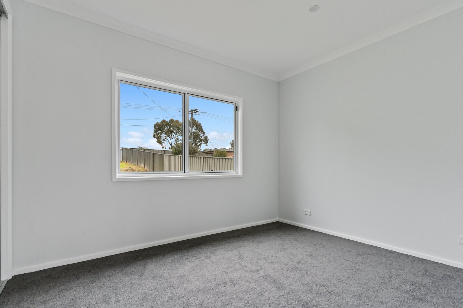 33 Railway Street KANGAROO FLAT 10