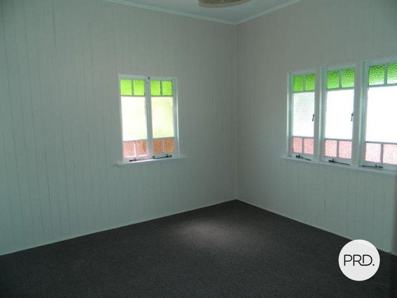 33 Railway Street ROSEWOOD 4