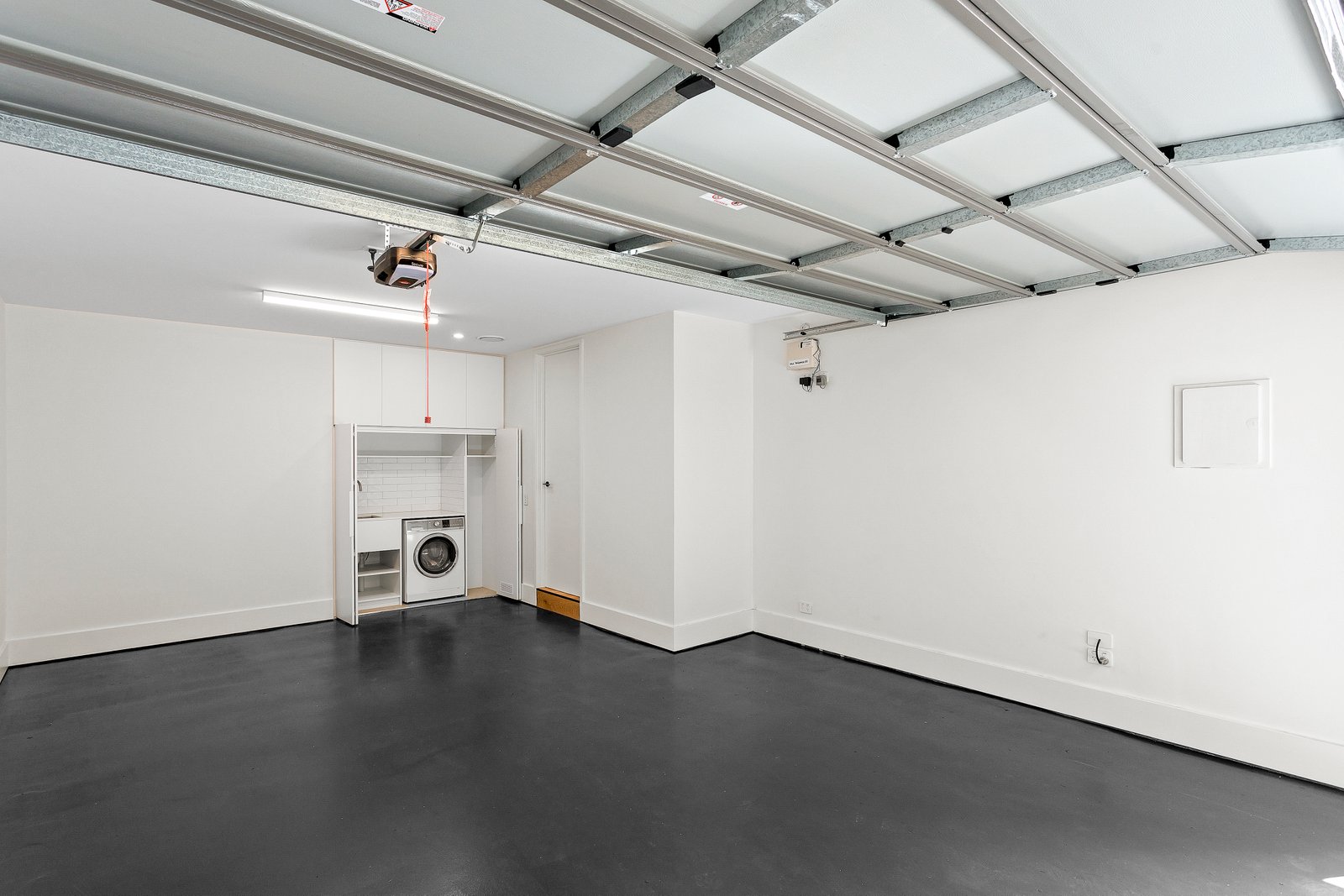 Real Estate and Property in 3/3 Rainsford Street, Elwood, VIC