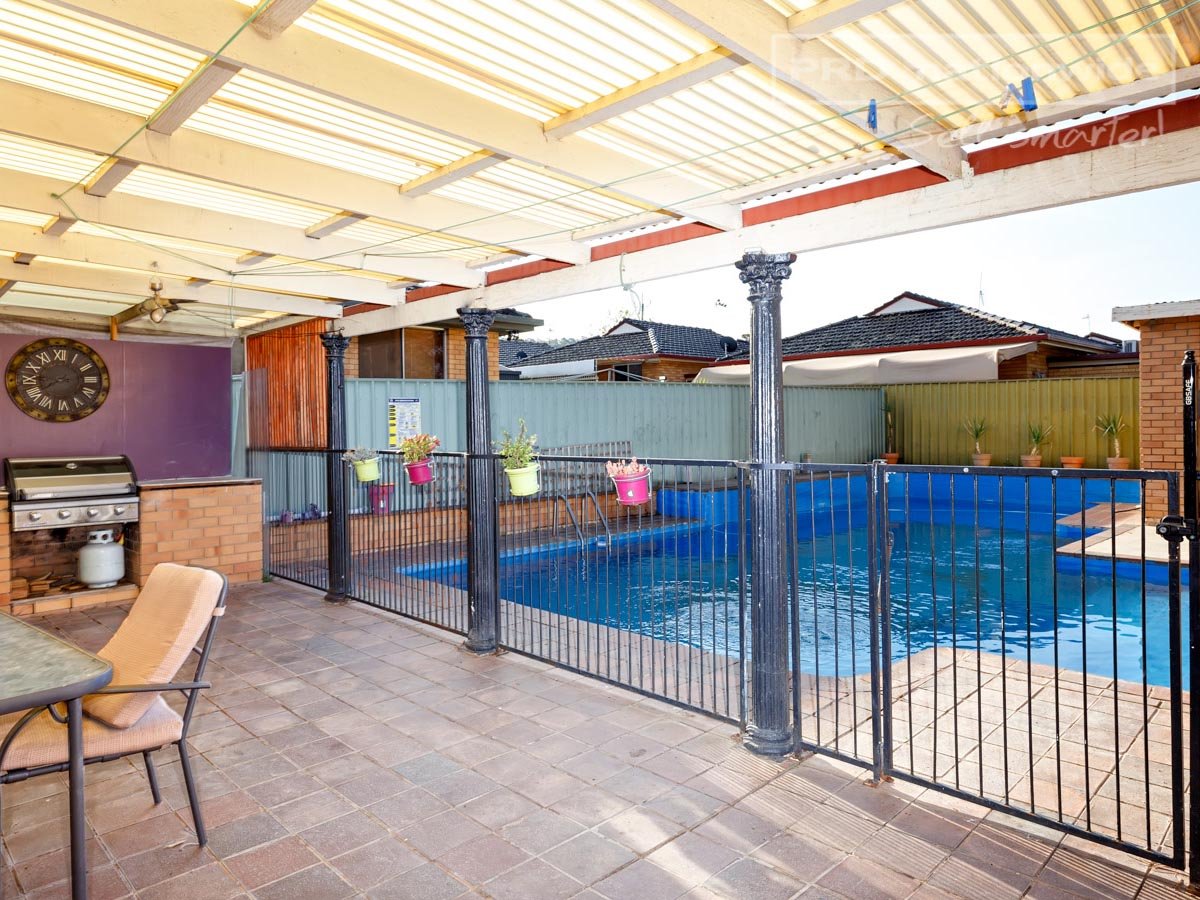 33 Red Hill Road KOORINGAL 4