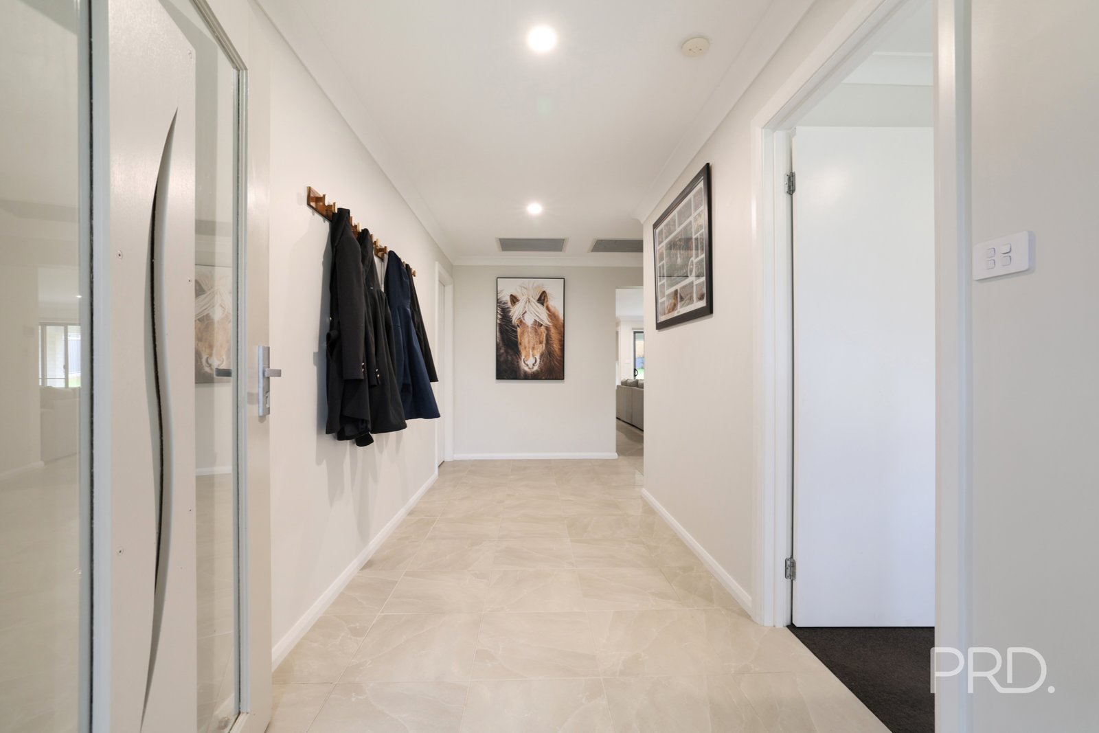 33 Reginald Drive KOOTINGAL 6