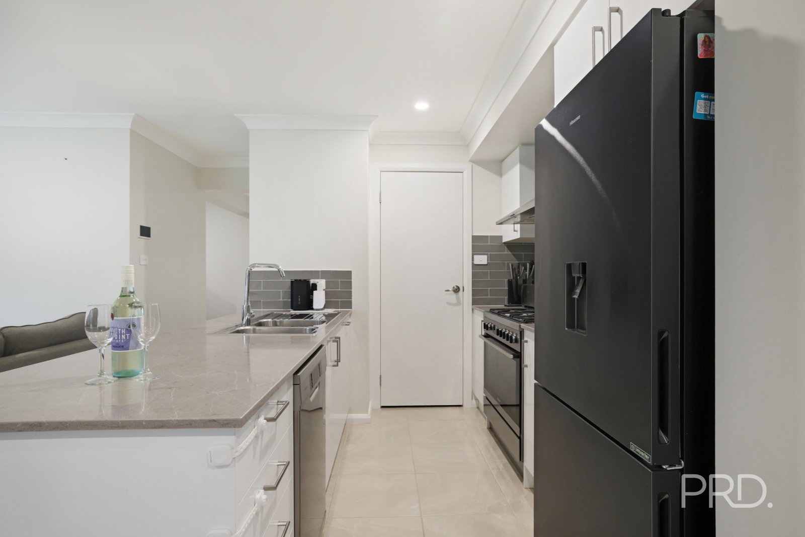 33 Reginald Drive KOOTINGAL 15