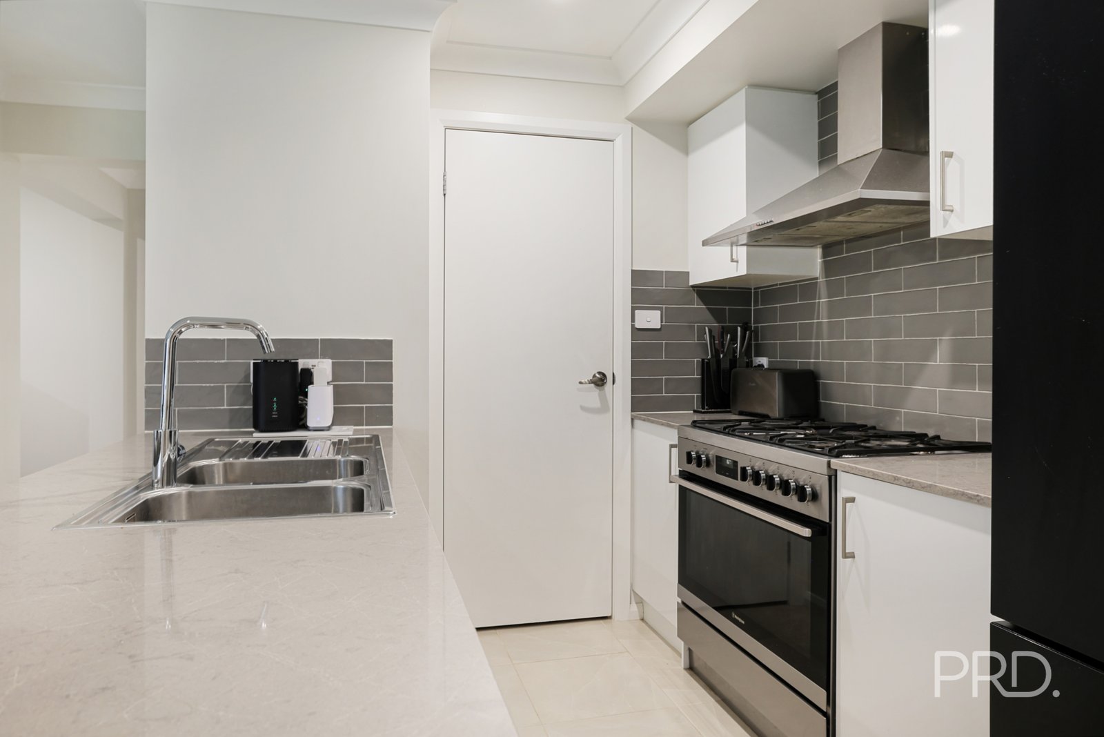 33 Reginald Drive KOOTINGAL 16