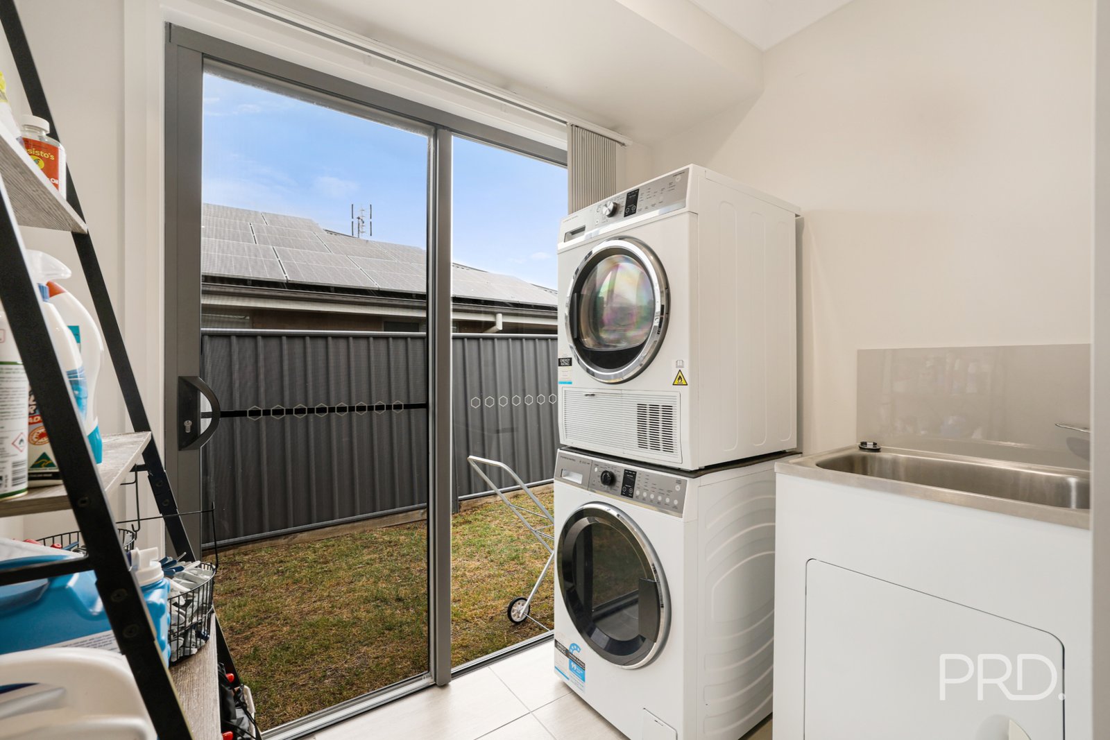 33 Reginald Drive KOOTINGAL 24