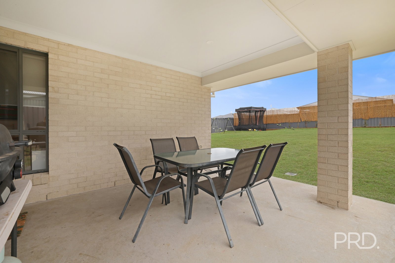 33 Reginald Drive KOOTINGAL 26